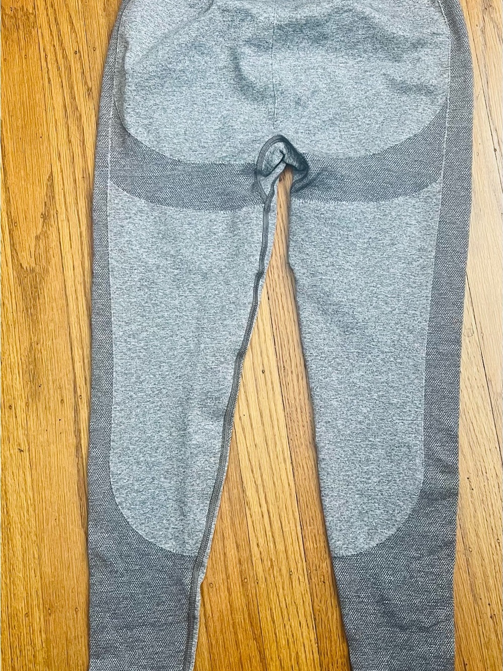 Women’s Gymshark Gray Seamless Leggings - Heathered Performance Tights. Small